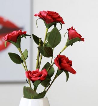 Foam Flower Rose rot mit 5 Blüten und Blättern mit grünem Stiel 90cm Lang