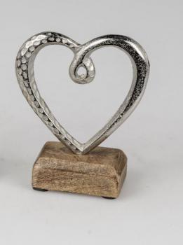 Herz auf Fuß 13cm eine Kombination aus silbernem, gehämmertem Aluminium