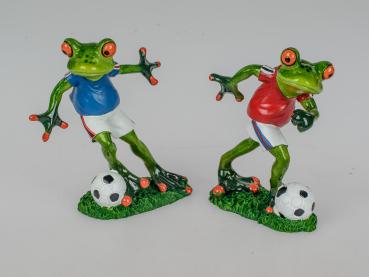 Frosch Fussballer hellgrün mit Fussball 14cm aus Kunststein Stückpreis