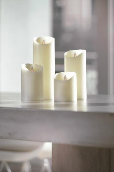 Sompex Flame Echtwachs LED Kerze, fernbedienbar, weiß – 8 x 18cm