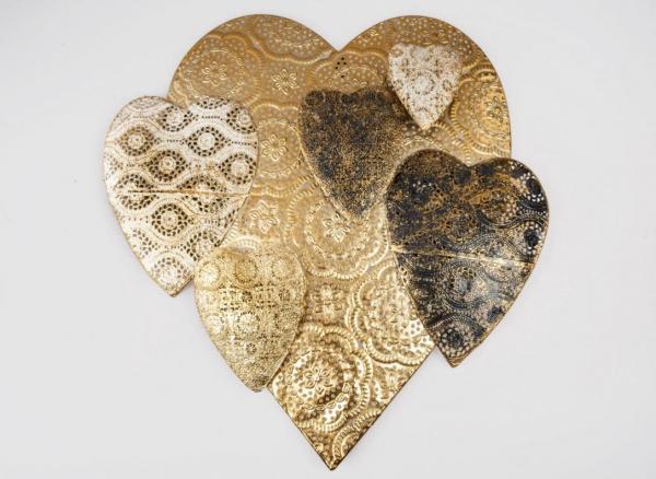 Wanddeko Herz Gold 54 x 58cm aus Metall mit Durchbruch und Relief