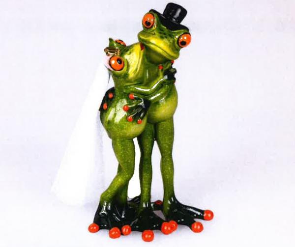Frosch Brautpaar hellgrün 13cm aus Kunststein mit witzigen Details